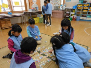 子どもは風の子！元気に遊んでいます